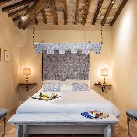 Luxury Ada Umbria Tuscany Border With Pool Lisciano Niccone